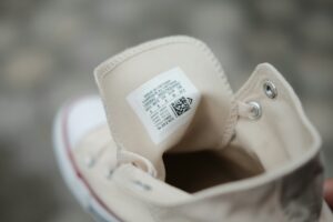 shoe tag qr